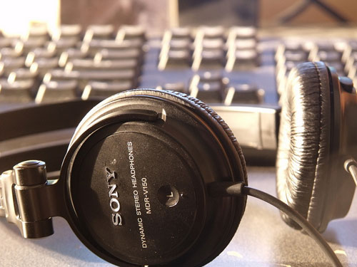 headphones1