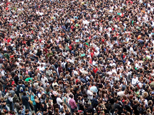crowd1